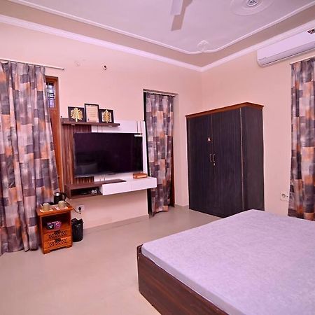 Flamingo Villa Lucknow Exterior photo